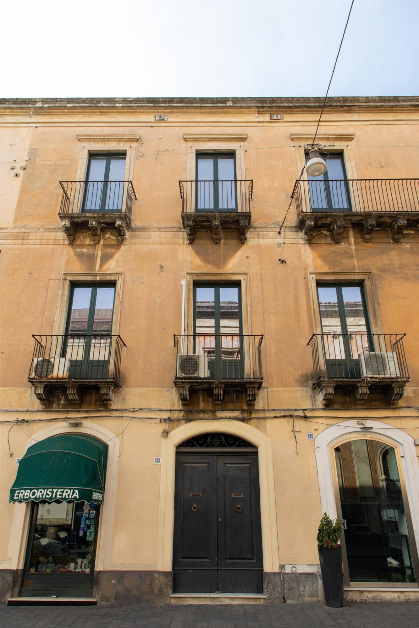 La Casa Del Gelsomino Palace Acireale Bagian luar foto